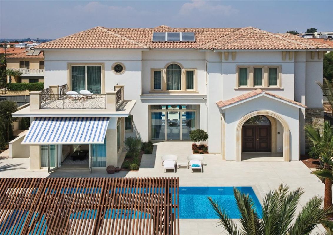 Maison à Larnaca, Chypre, 675 m² - image 2