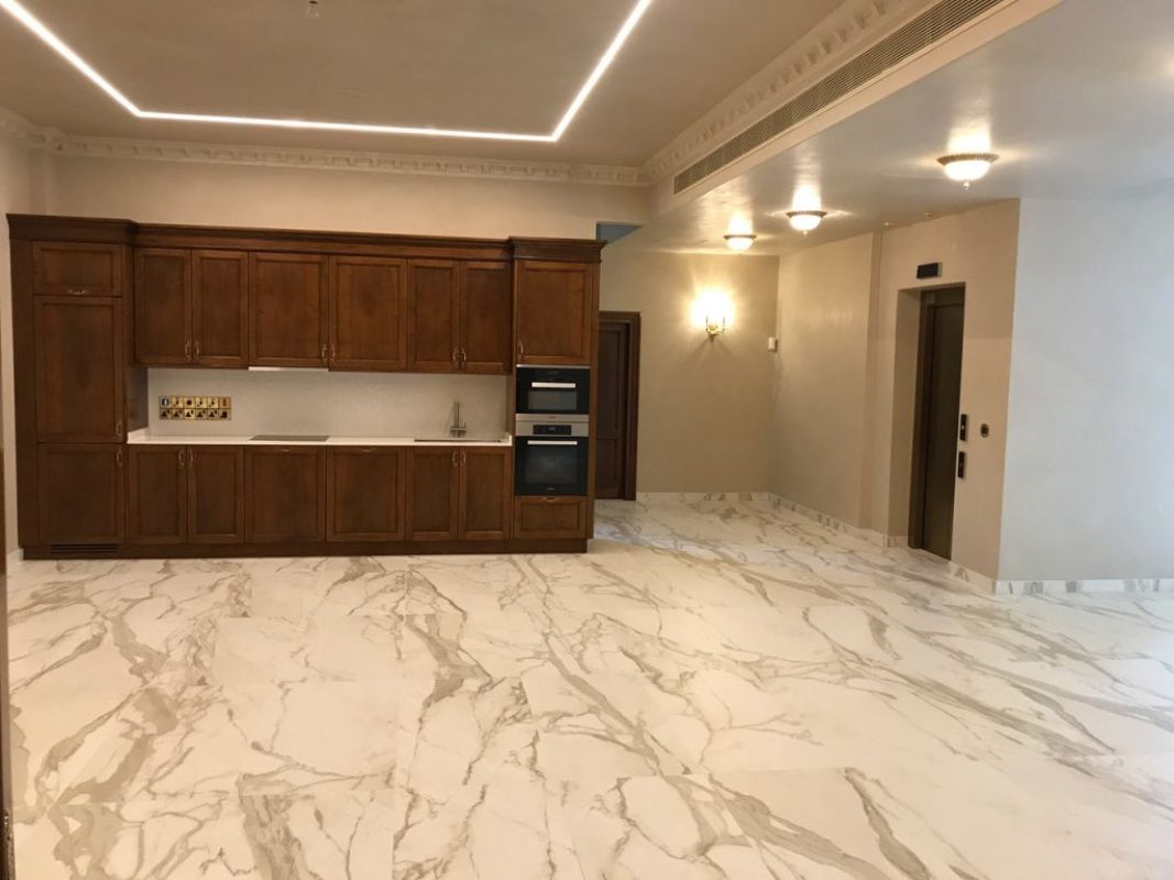 Casa en Limasol, Chipre, 1 167 m² - imagen 2