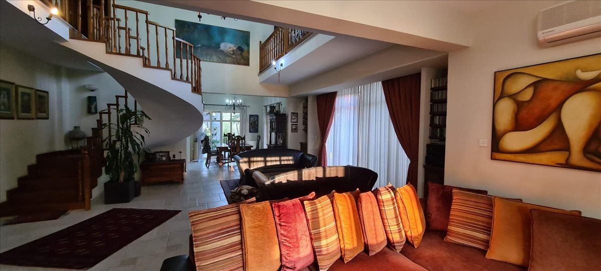 House in Limassol, Cyprus, 310 m² - picture 2