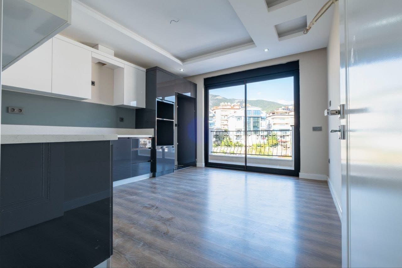 Flat in Alanya, Turkey, 140 m² - picture 1