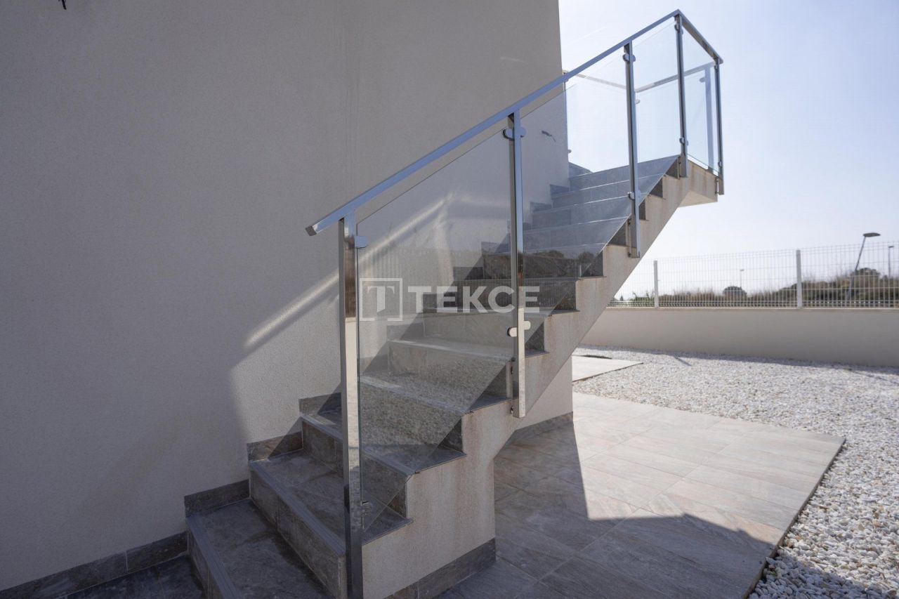 Villa à Polop de la Marina, Espagne, 150 m² - image 11