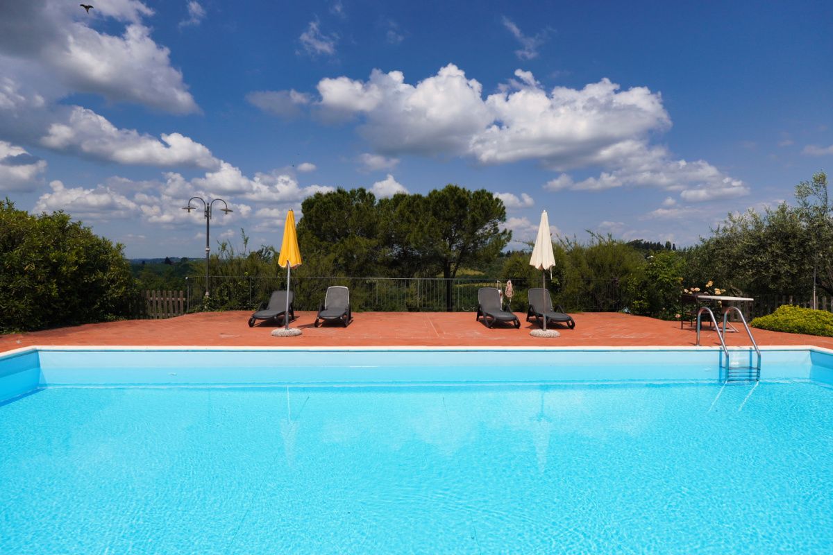 Maison à Castelfiorentino, Italie, 840 m² - image 3