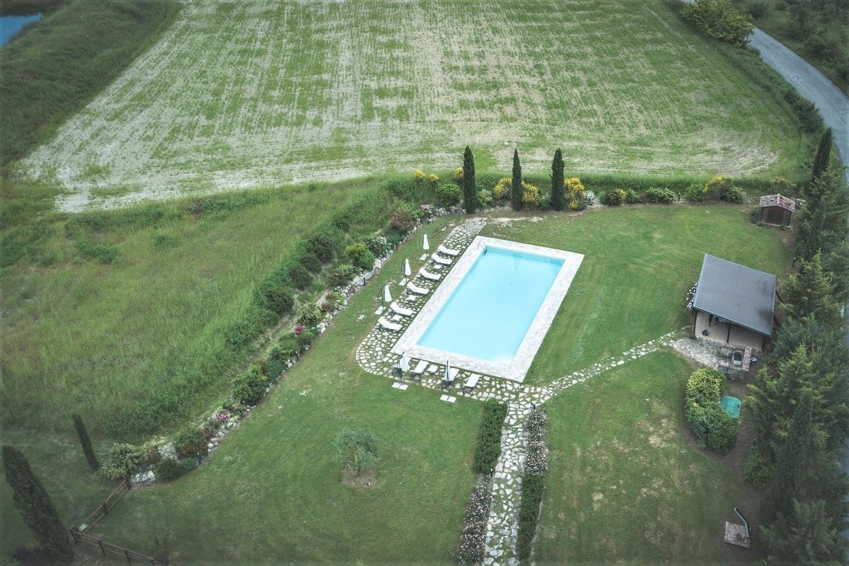 Casa en Siena, Italia, 400 m² - imagen 5