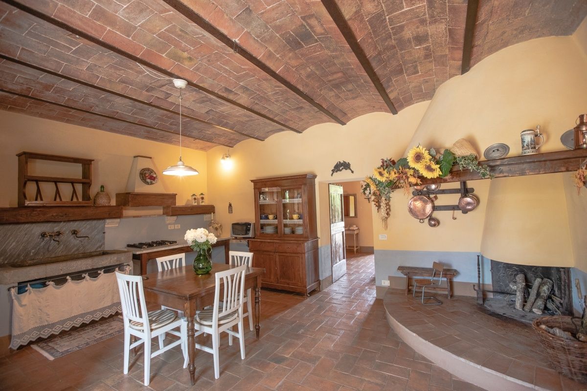 Casa en Siena, Italia, 400 m² - imagen 10