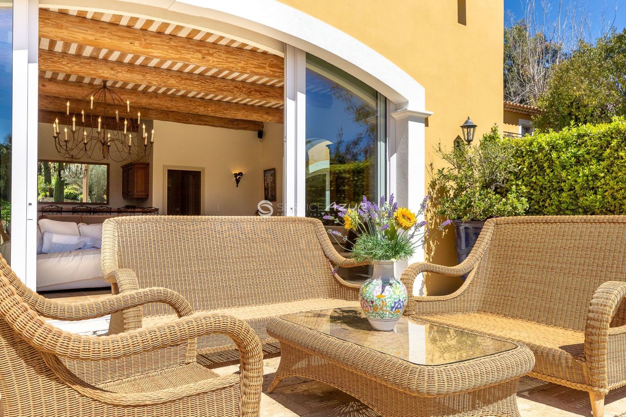 Villa à Antibes, France, 500 m² - image 7