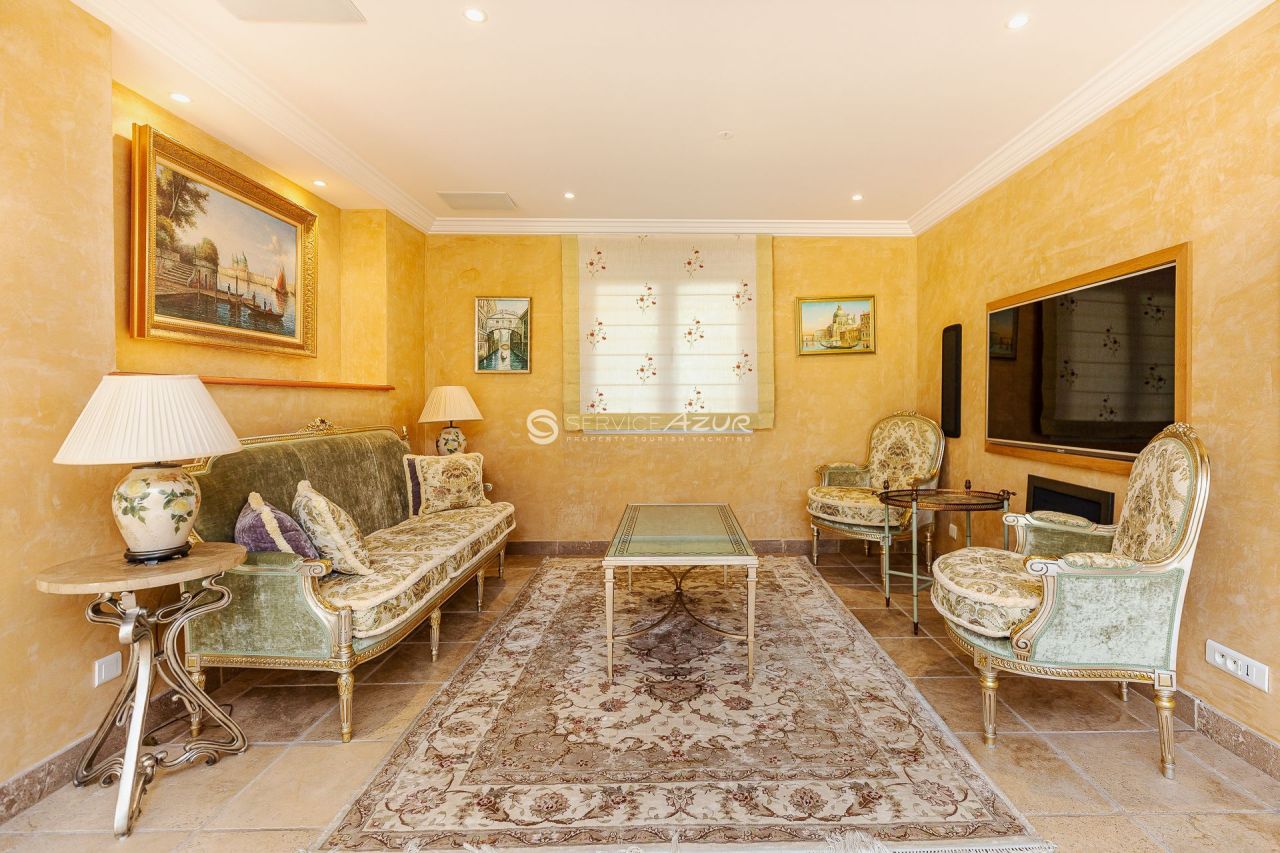 Villa à Antibes, France, 500 m² - image 15