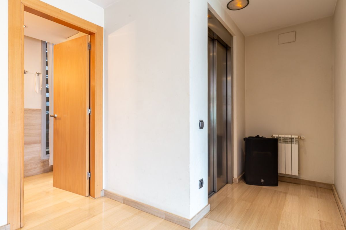 Maison à Barcelone, Espagne, 291 m² - image 5