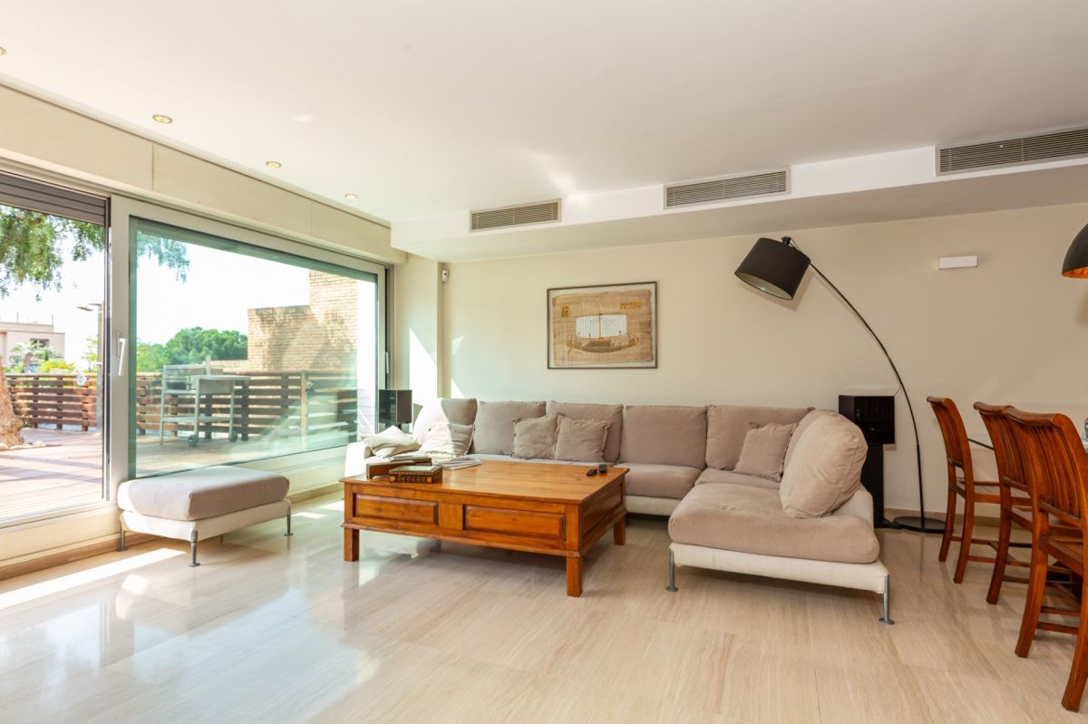 Maison à Barcelone, Espagne, 291 m² - image 12