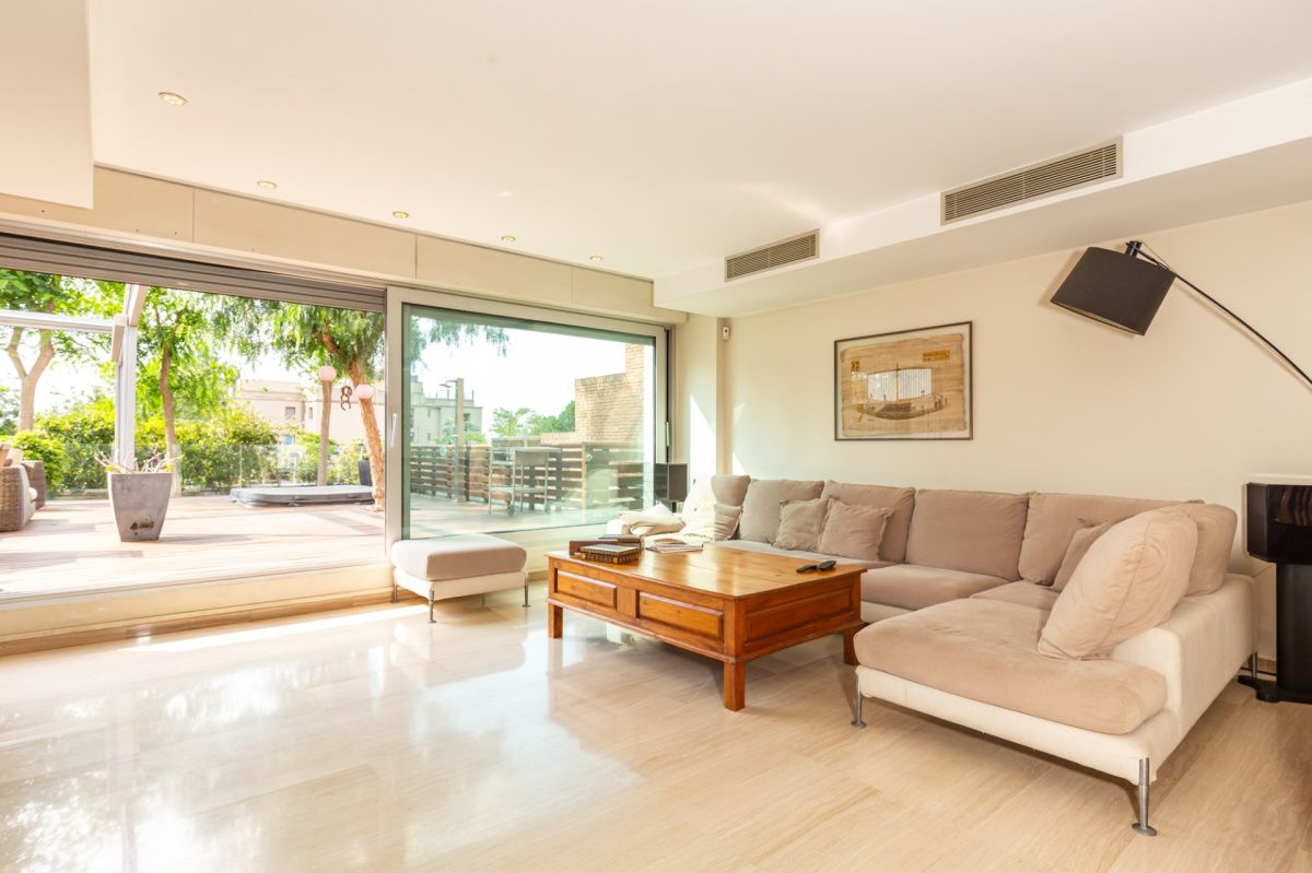 Maison à Barcelone, Espagne, 291 m² - image 13