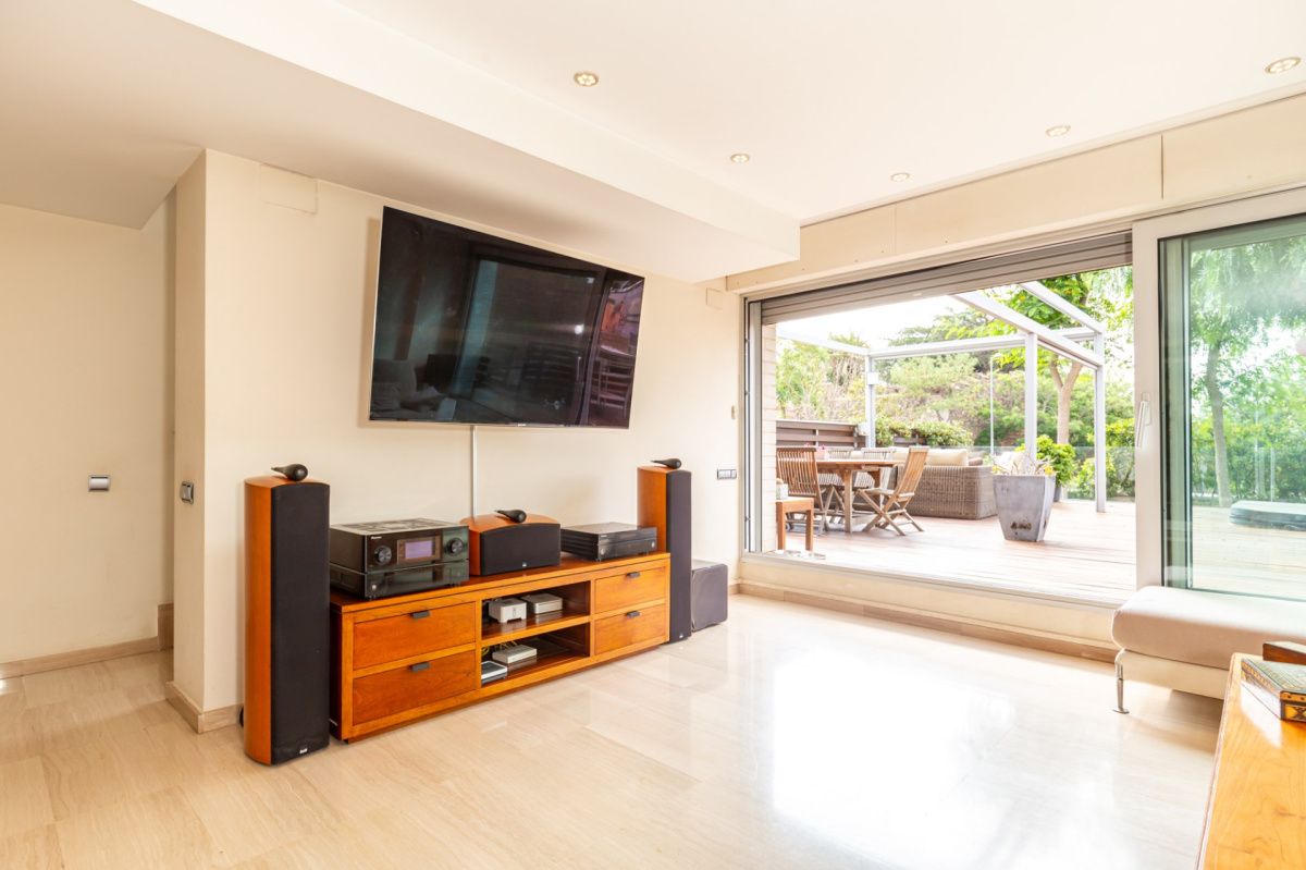 Maison à Barcelone, Espagne, 291 m² - image 14