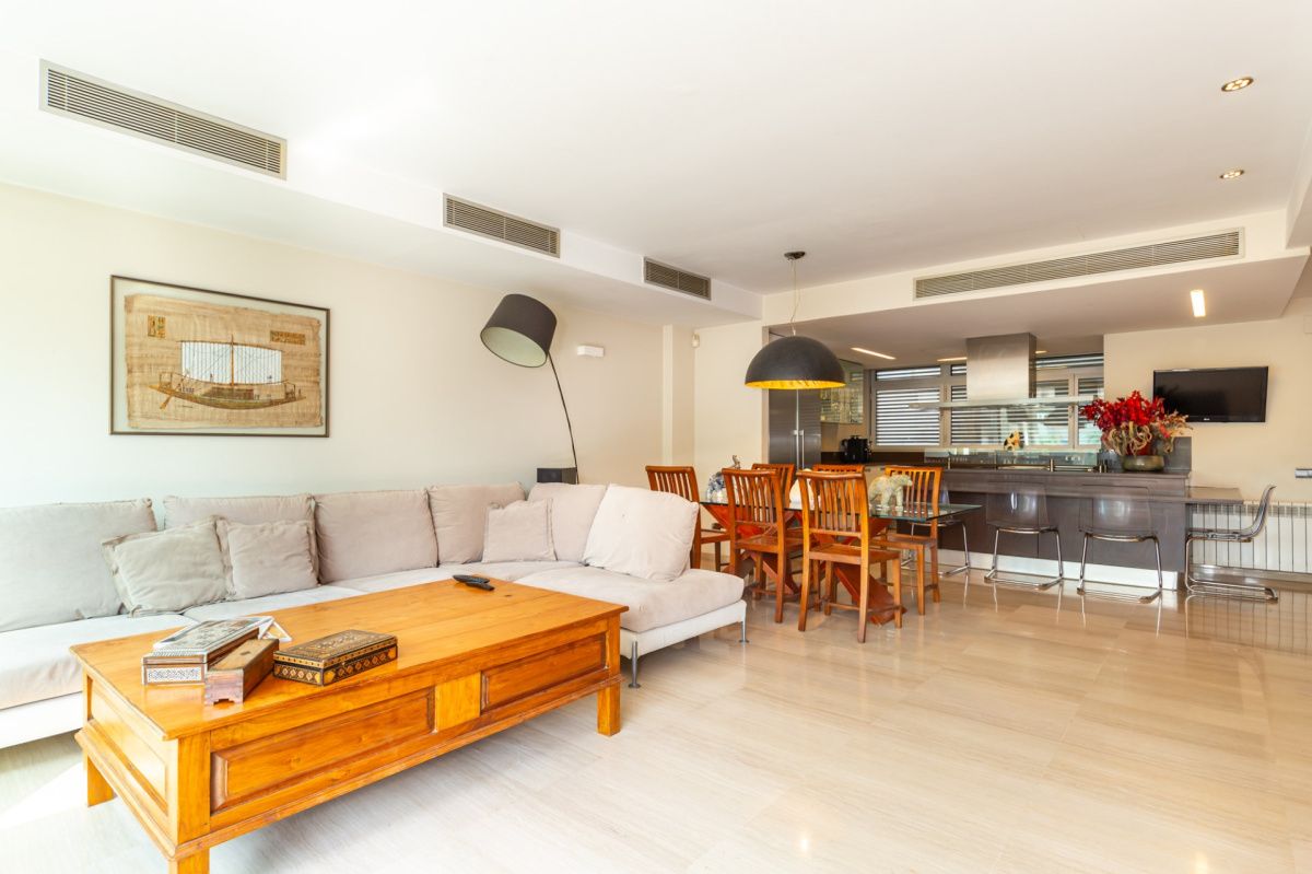 Maison à Barcelone, Espagne, 291 m² - image 15