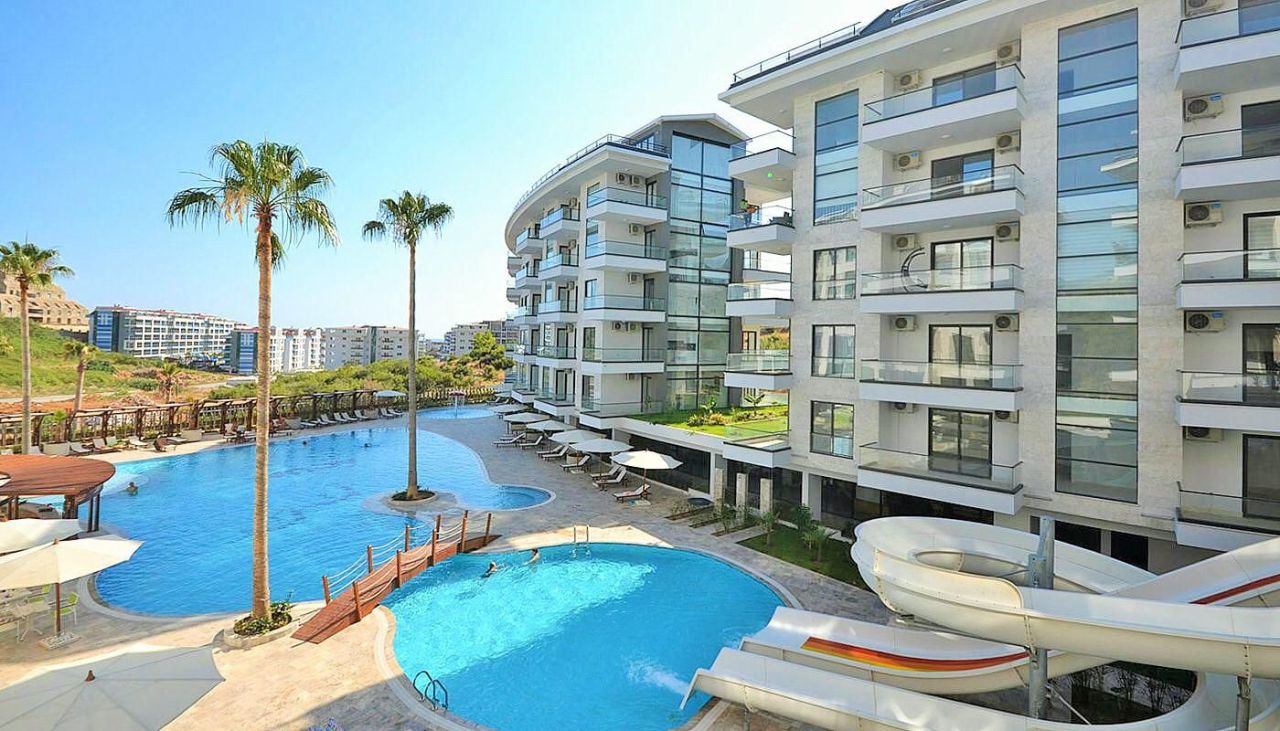 Flat in Alanya, Turkey, 65 m² - picture 1