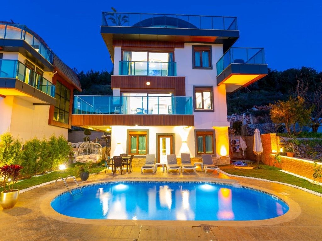 Villa en Alanya, Turquia, 330 m² - imagen 1