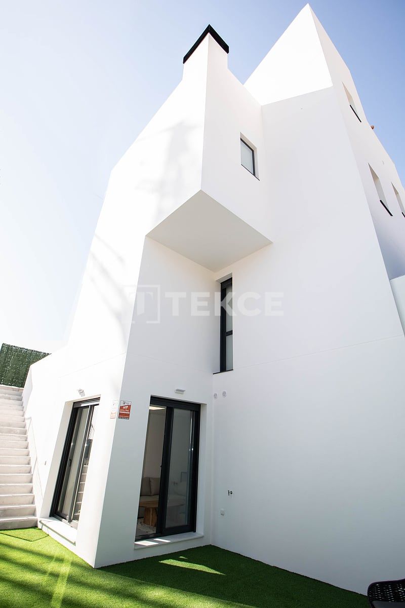 Villa in Finestrat, Spain, 220 m² - picture 11
