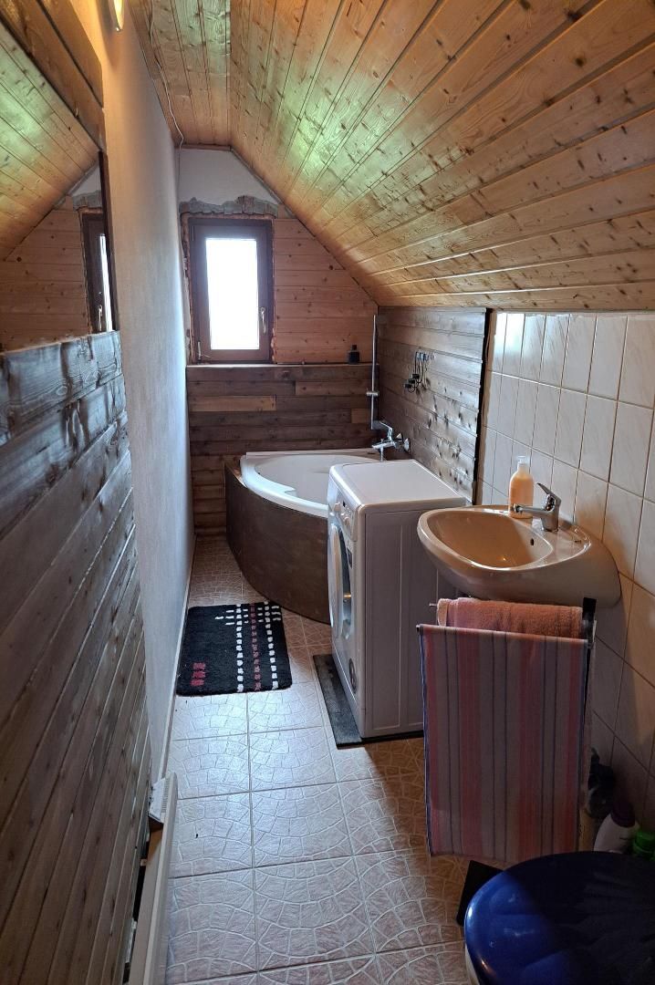 House Igal, Hungary, 128 m² - picture 18