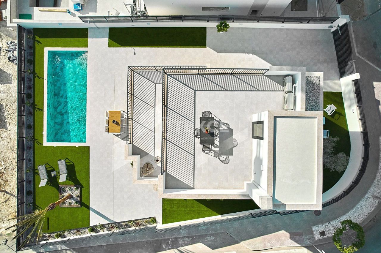 Villa a San Miguel de Salinas, Spagna, 190 m² - foto 14