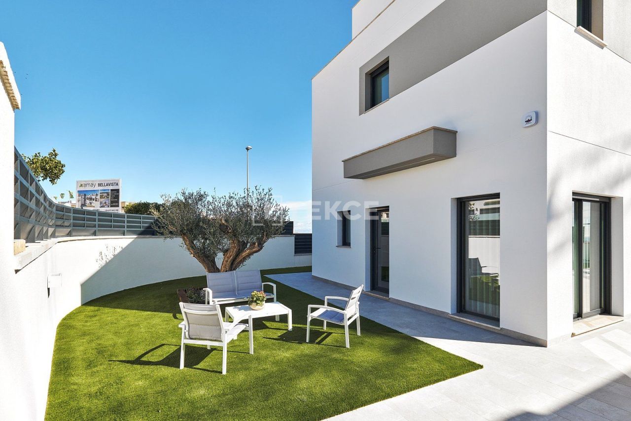 Villa a San Miguel de Salinas, Spagna, 190 m² - foto 16