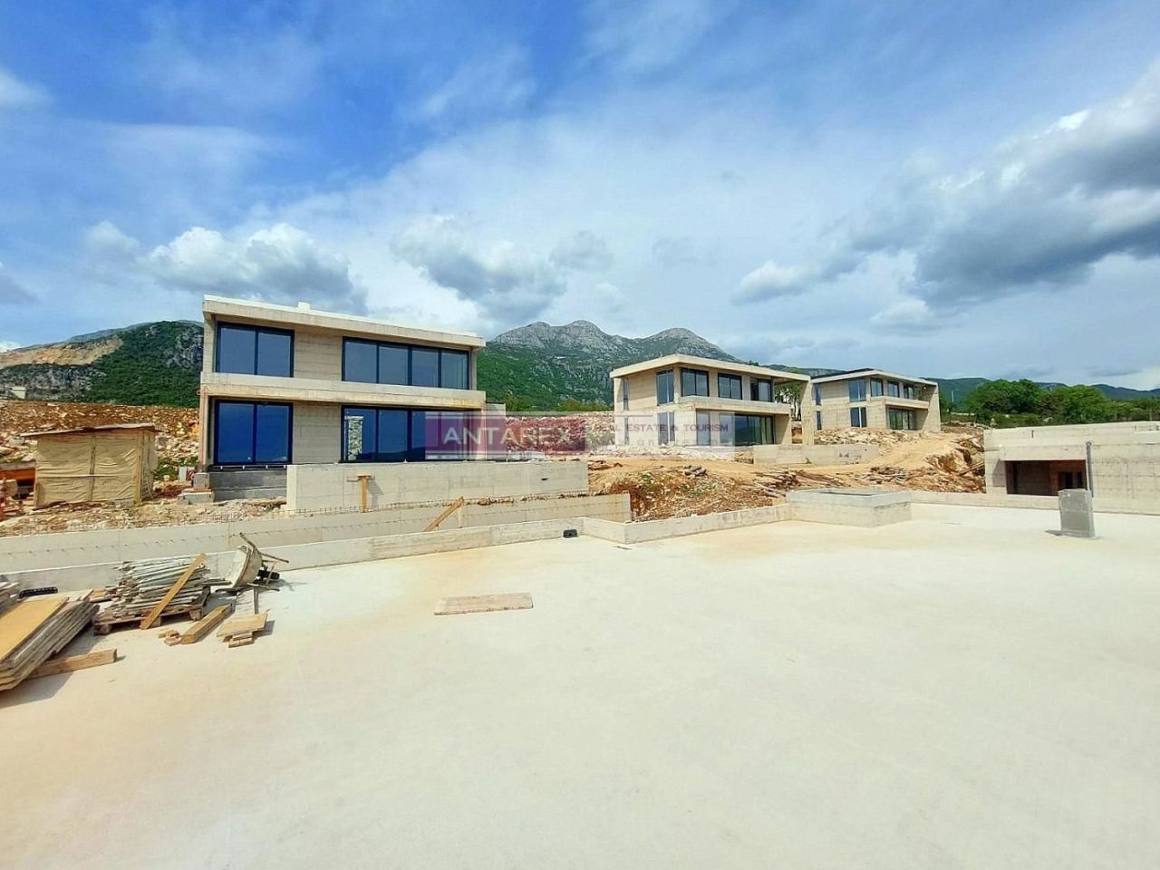 Villa en Herceg-Novi, Montenegro, 313 m² - imagen 9