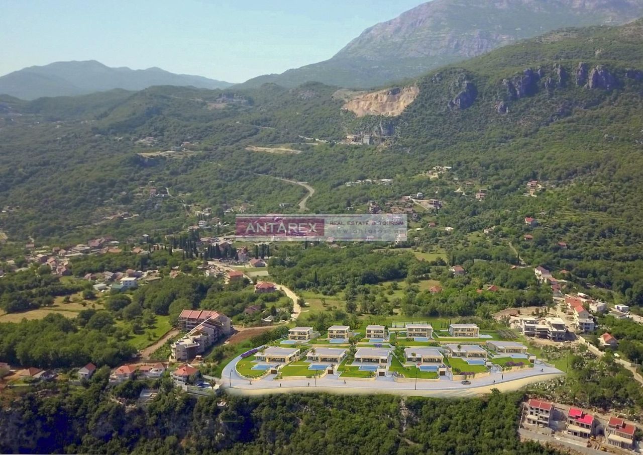 Villa en Herceg-Novi, Montenegro, 313 m² - imagen 12