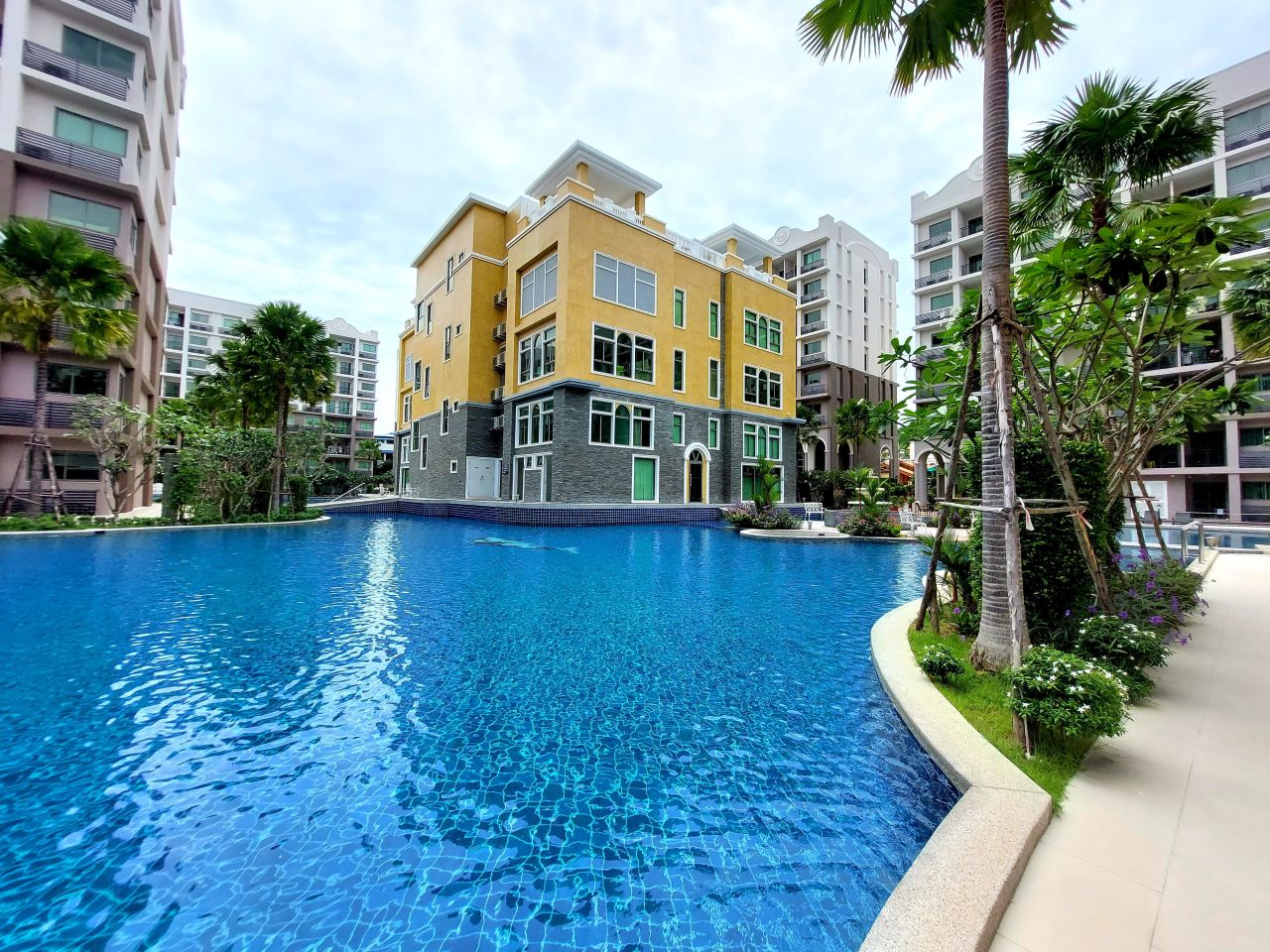 Wohnung in Pattaya, Thailand, 57 m² - Foto 2