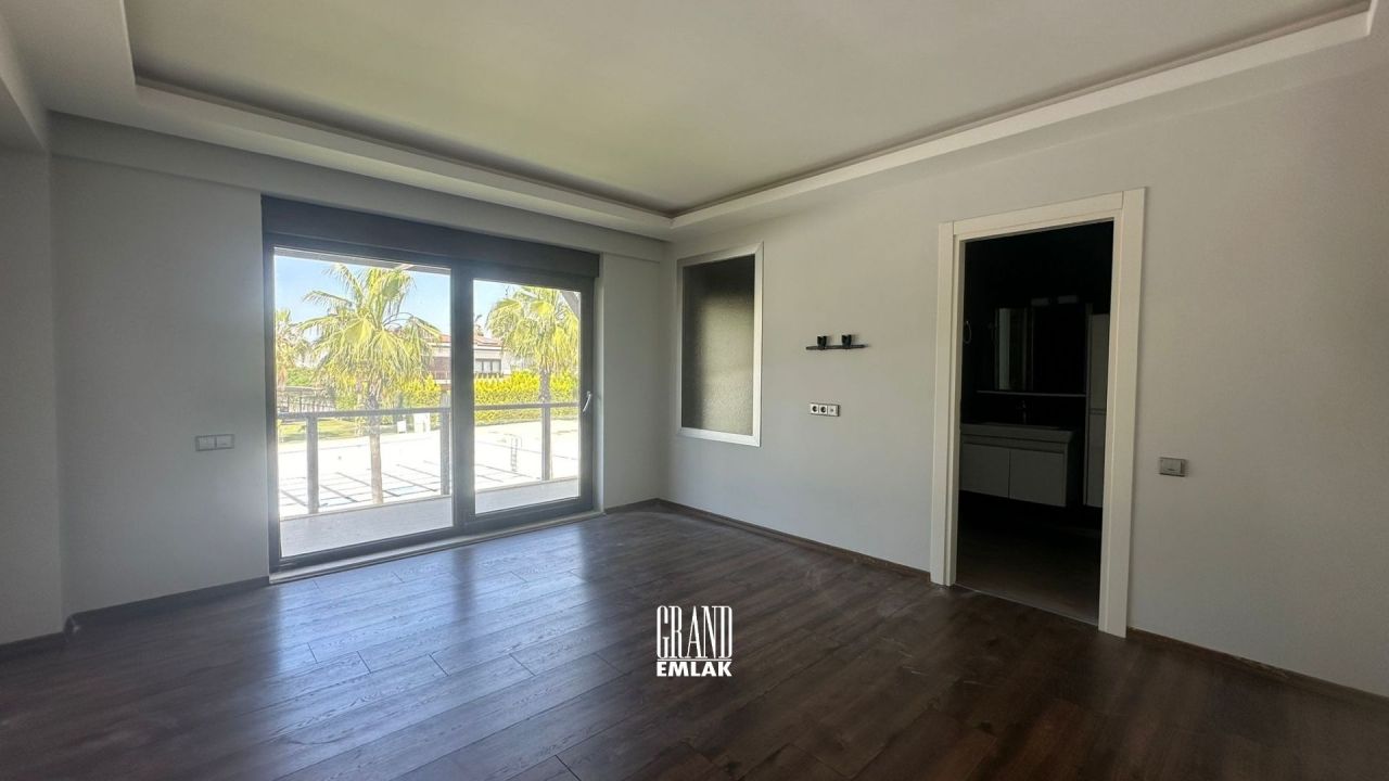 Villa in Antalya, Turkey, 240 m² - picture 12