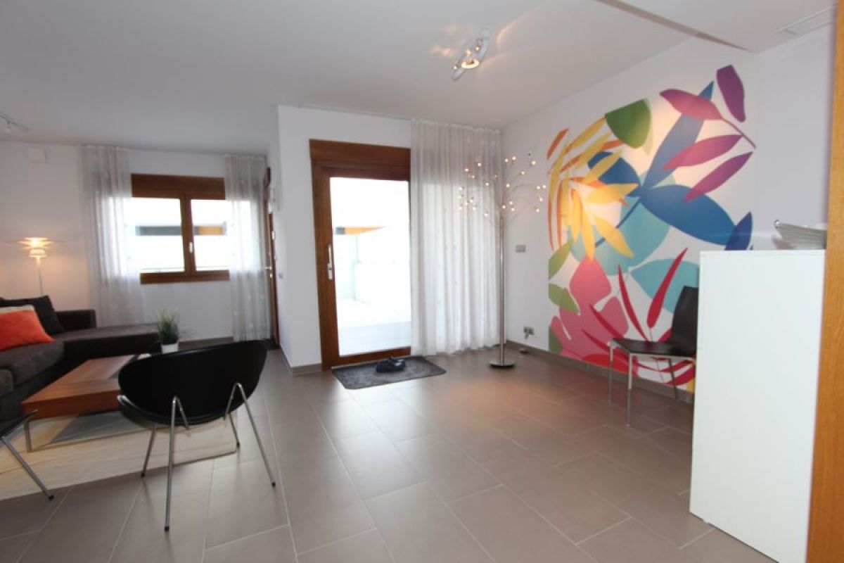 Haus in Costa Blanca, Spanien, 228 m² - Foto 2