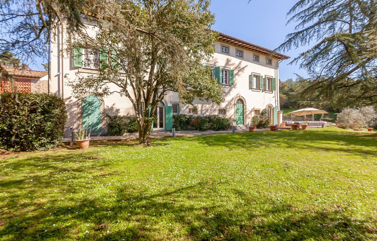 Casa a Lucca, Italia, 930 m² - foto 3