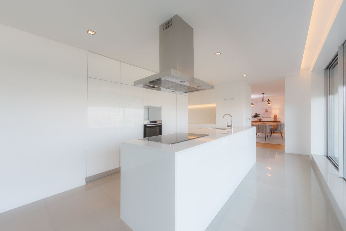 Wohnung in Porto, Portugal, 275 m² - Foto 3