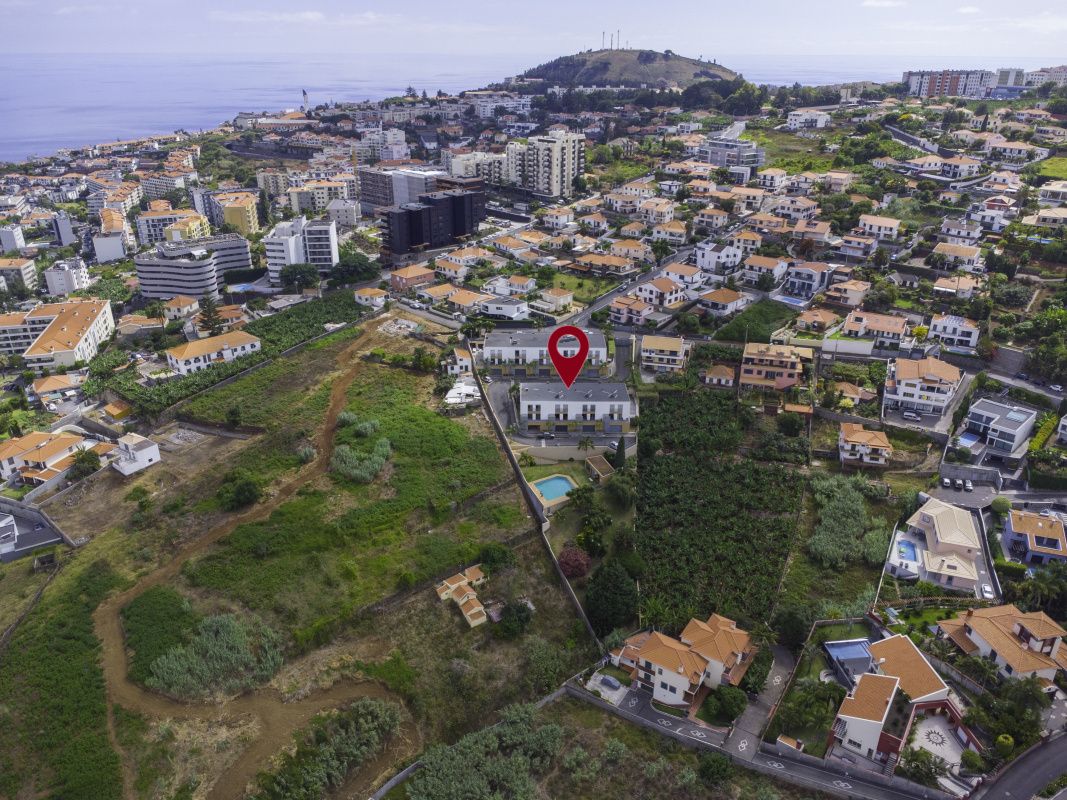 Casa en Madeira, Portugal, 375 m² - imagen 3