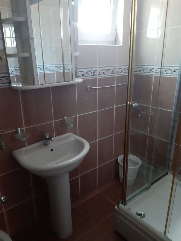 Hotel en Sutomore, Montenegro - imagen 3