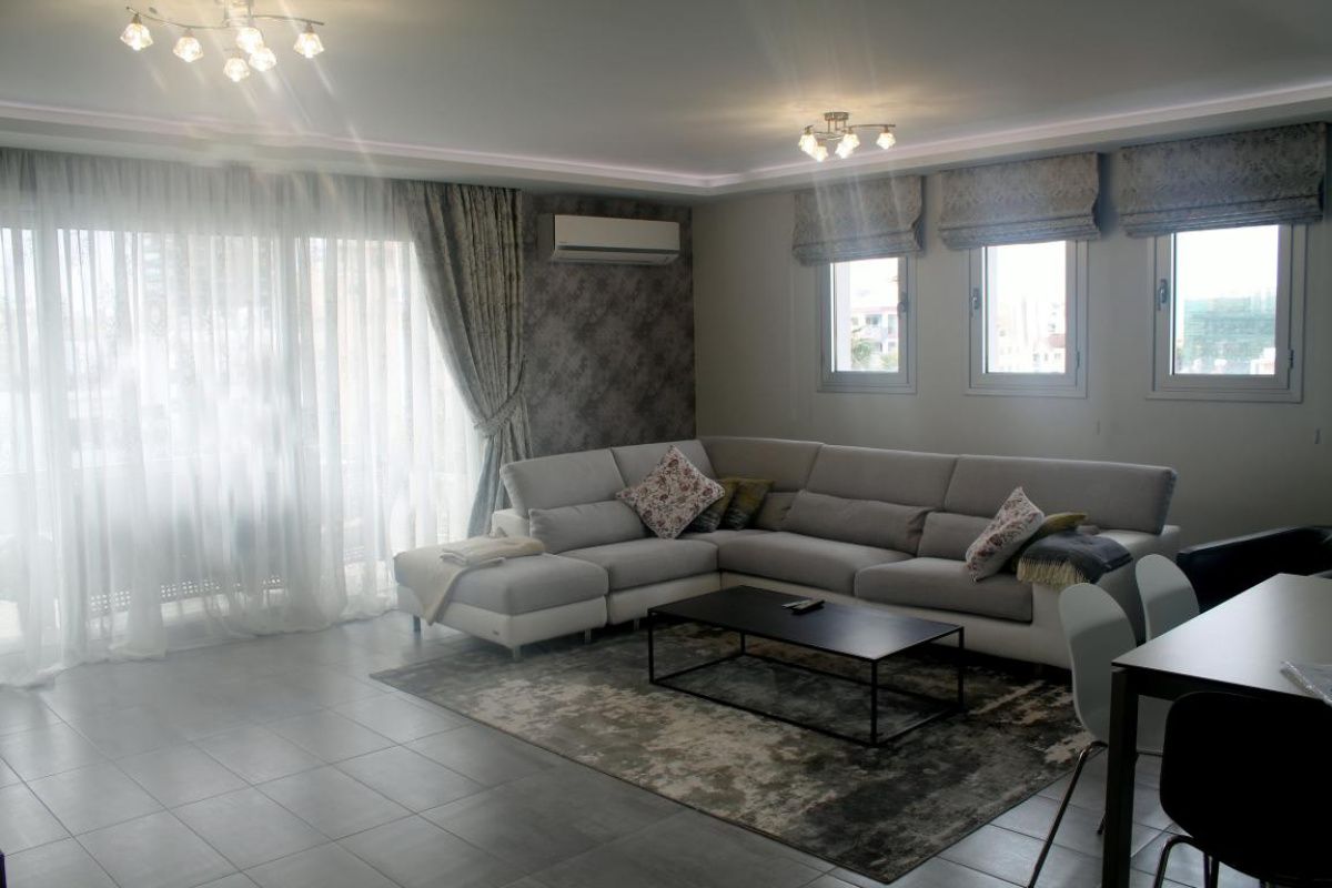 Flat in Limassol, Cyprus, 200 m² - picture 3