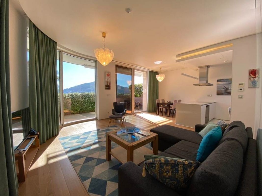 Piso en Budva, Montenegro, 126 m² - imagen 3