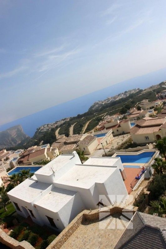 House on Costa Blanca, Spain, 1 000 ares - picture 3