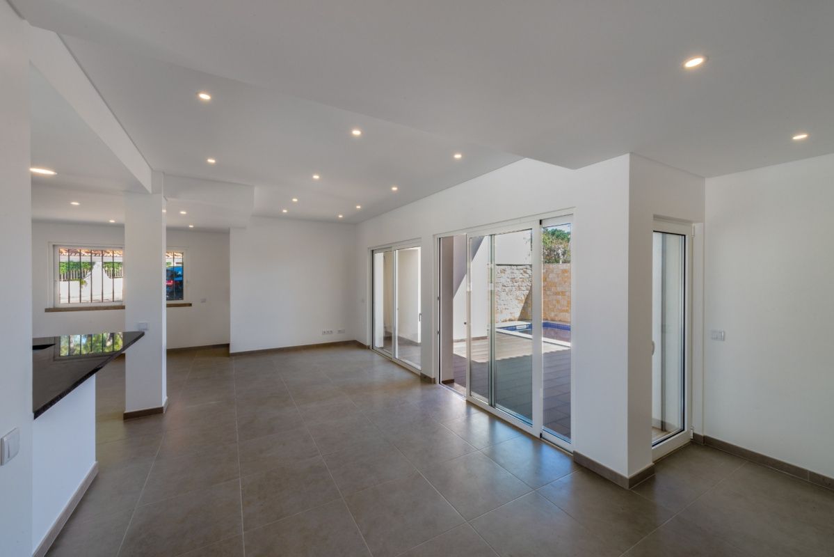 House in Algarve, Portugal - picture 4