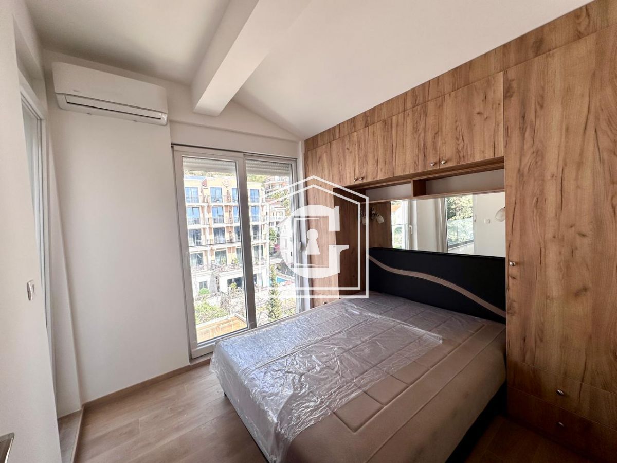 Apartment in Budva, Montenegro, 61 m² - picture 5