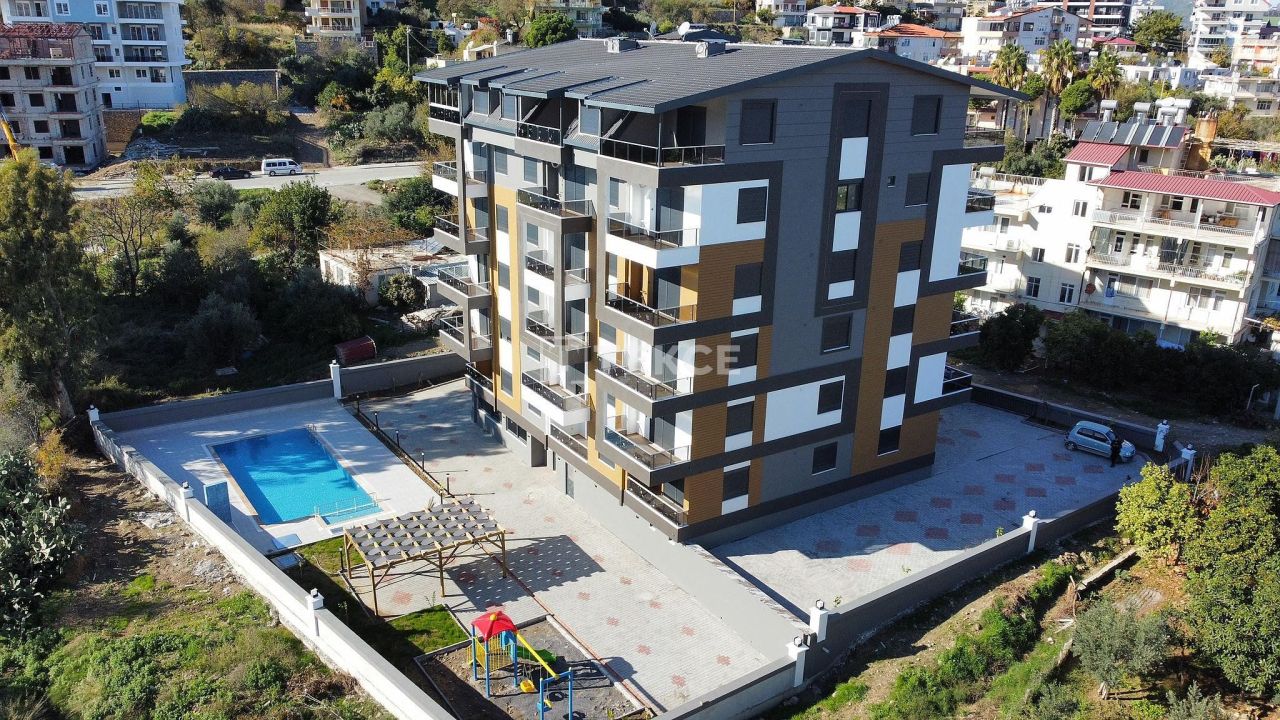 Apartment in Gazipasa, Turkey, 63 m² - picture 1