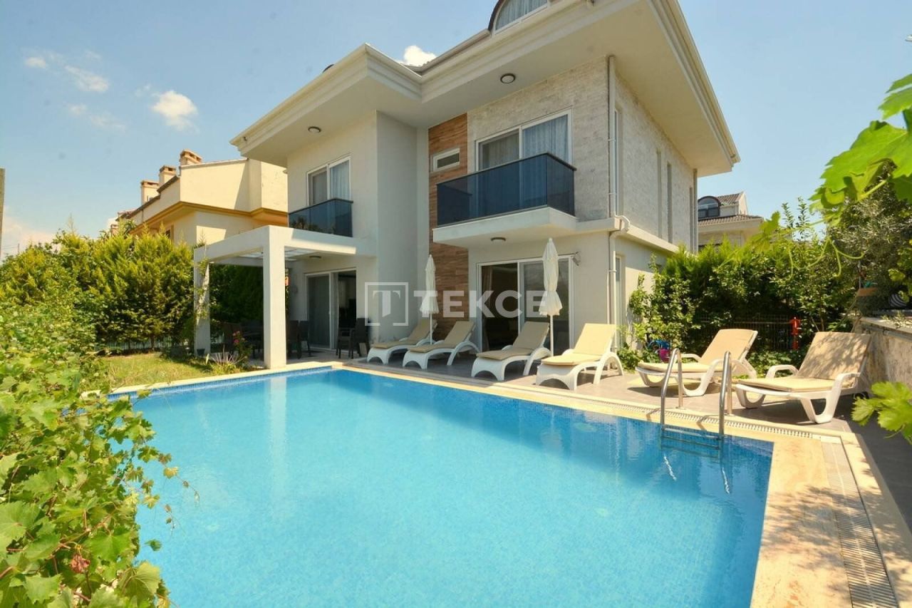 Villa en Fethiye, Turquia, 160 m² - imagen 1