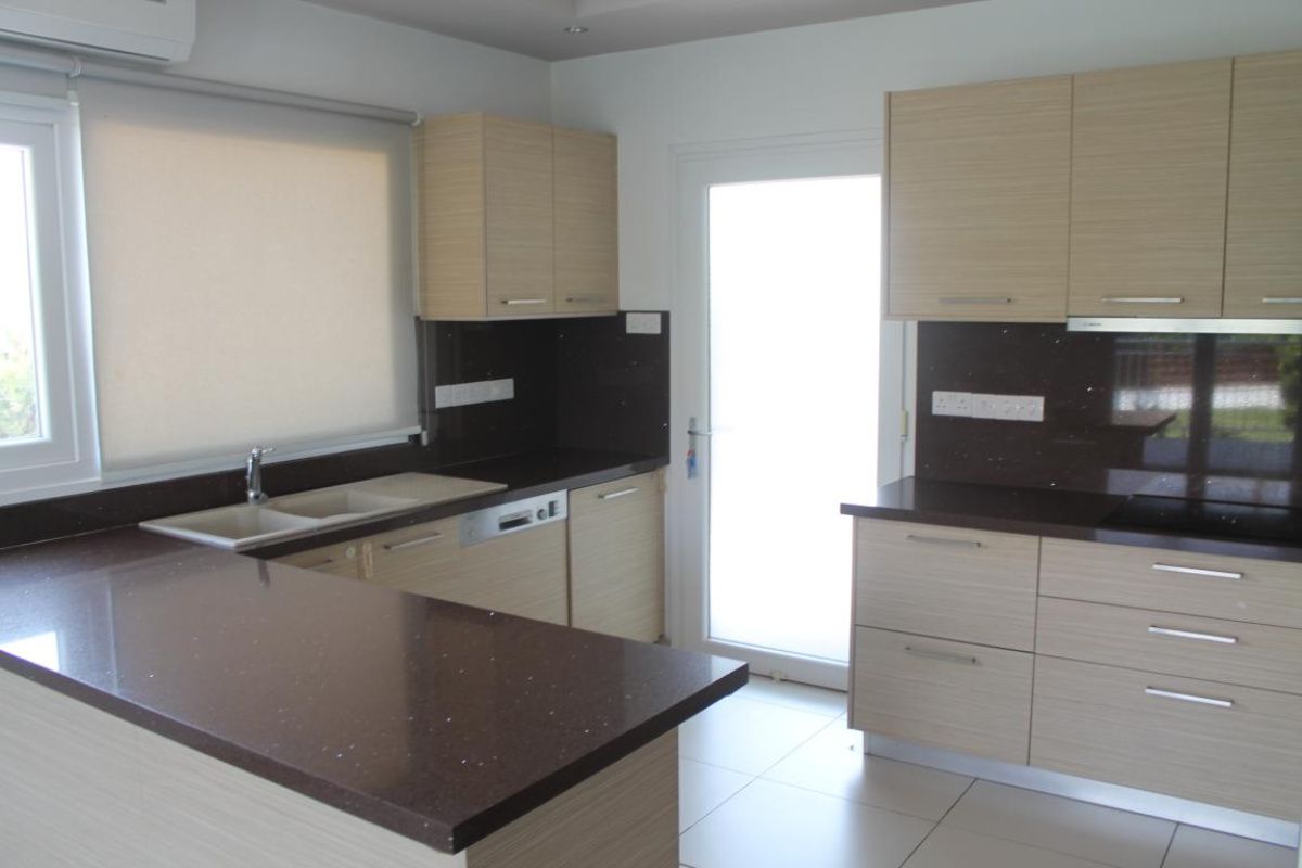 Maison à Limassol, Chypre, 350 m² - image 4