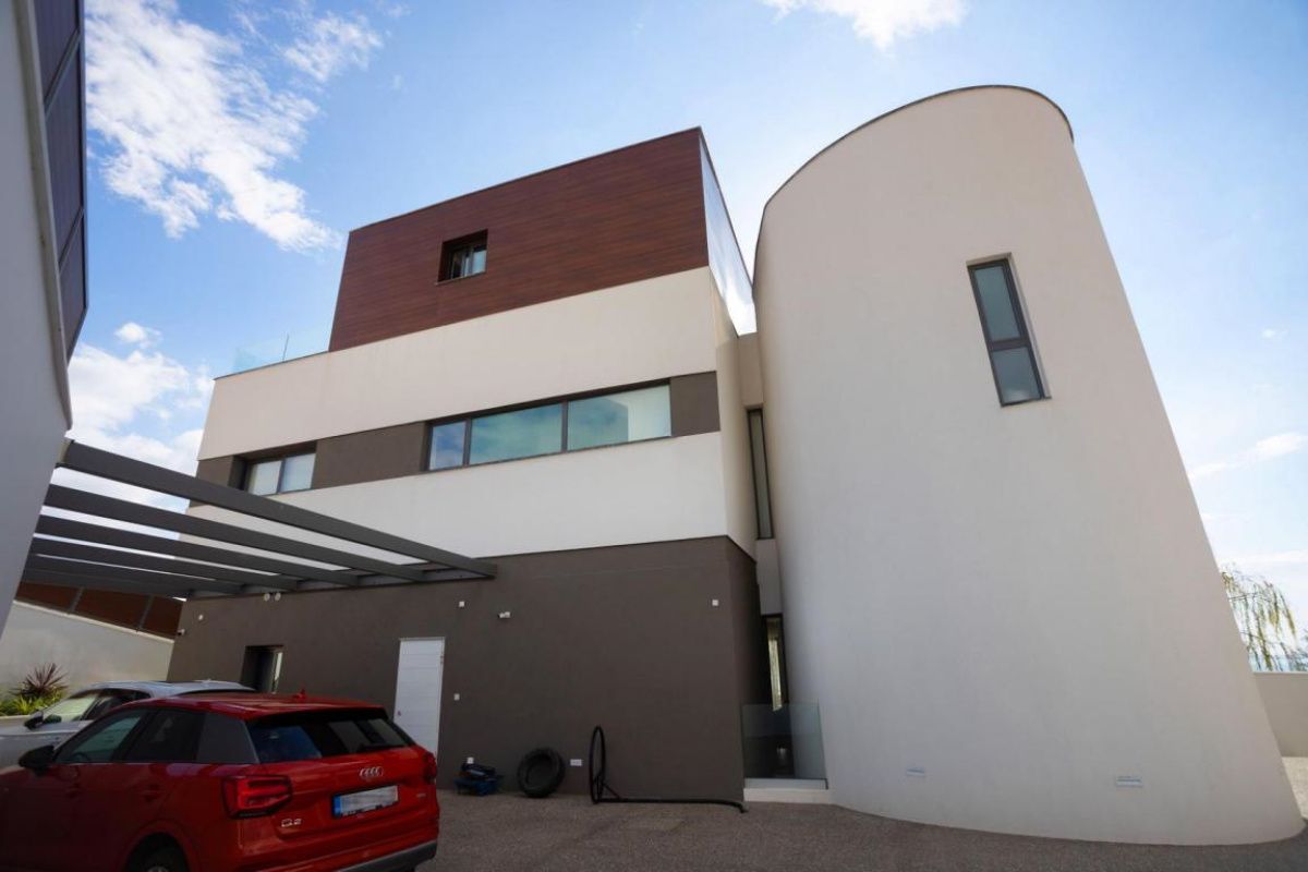 House in Limassol, Cyprus, 593 m² - picture 4