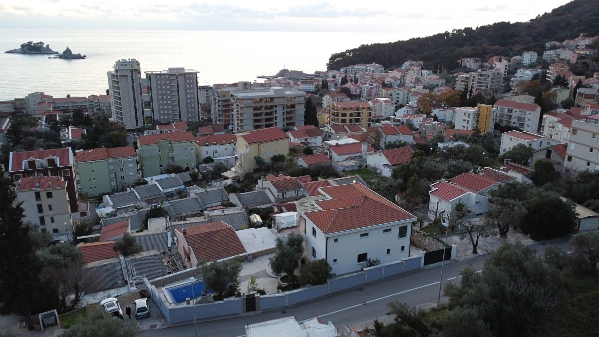 House in Petrovac, Montenegro, 422 m² - picture 4