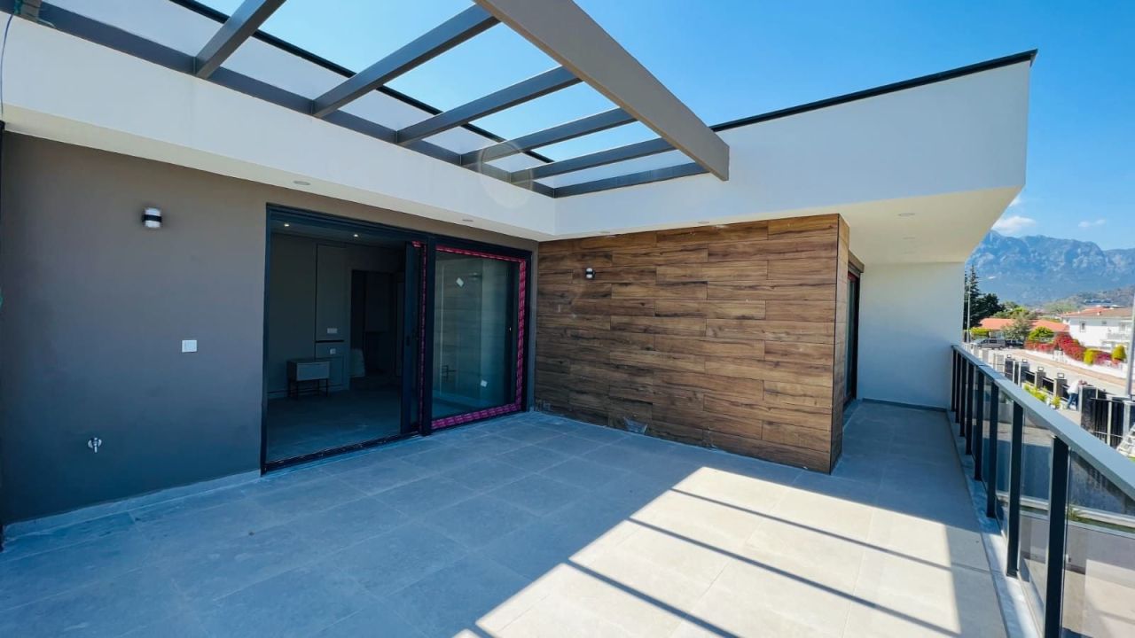 Flat in Kemer, Turkey - picture 6