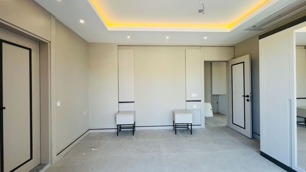 Flat in Kemer, Turkey - picture 12