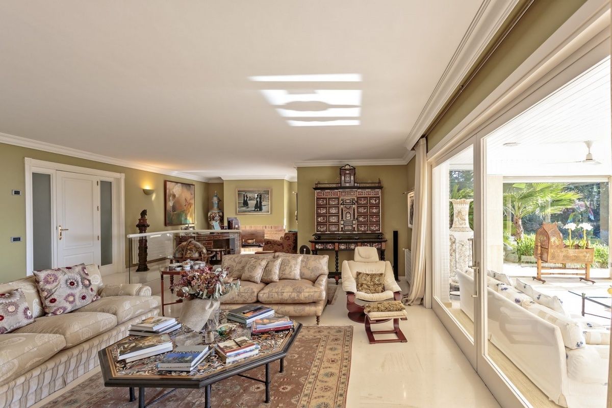 House on Costa del Maresme, Spain, 1 344 m² - picture 4