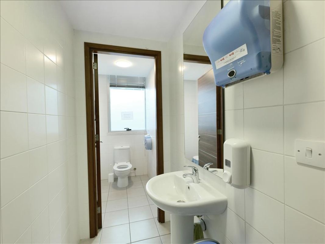 Commercial property in Limassol, Cyprus, 1 273 m² - picture 5