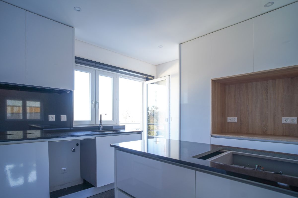 Maison à Vila Nova de Gaia, Portugal, 385 ares - image 6