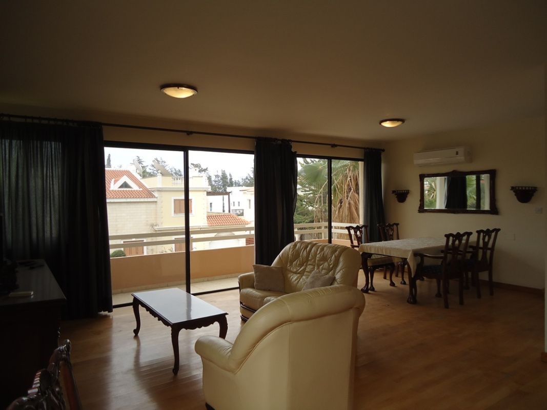 Commercial property in Limassol, Cyprus, 650 m² - picture 6