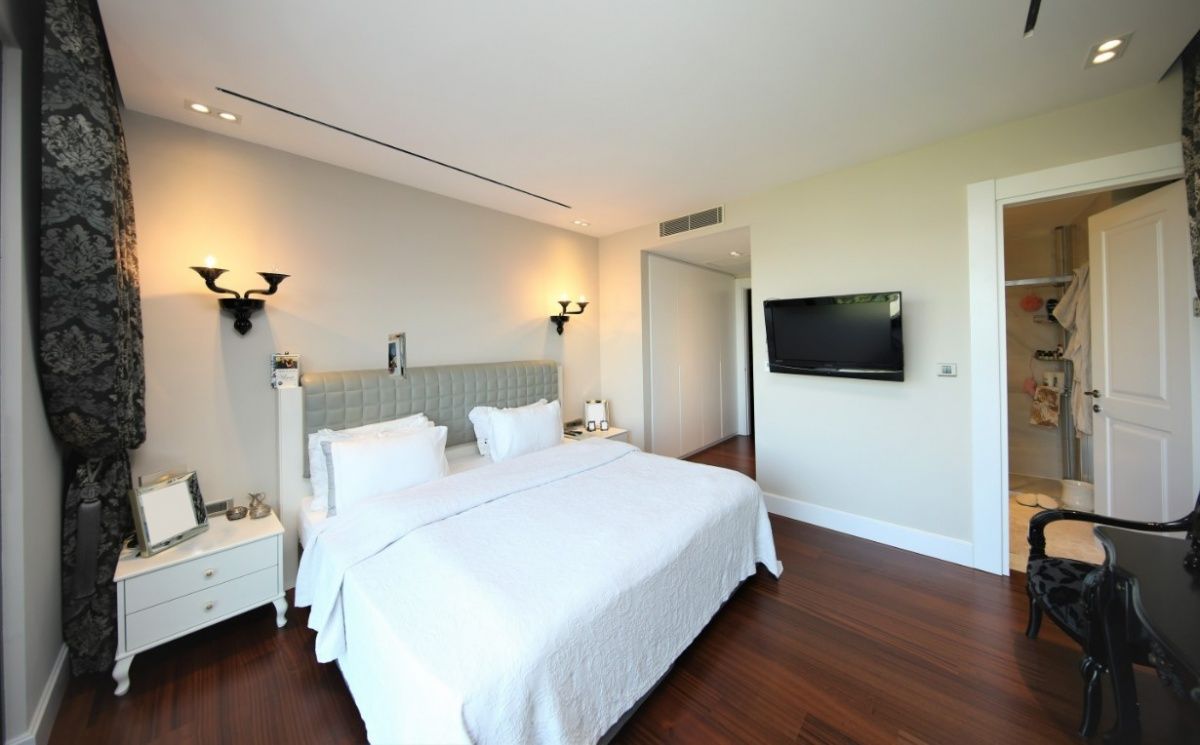 Flat in Istanbul, Turkey, 235 m² - picture 6