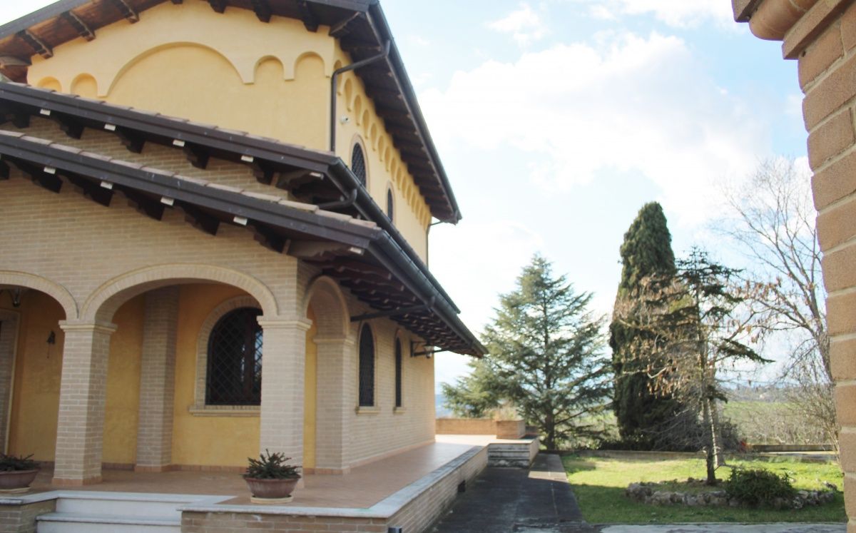 Haus in Tortoreto, Italien, 430 m² - Foto 6