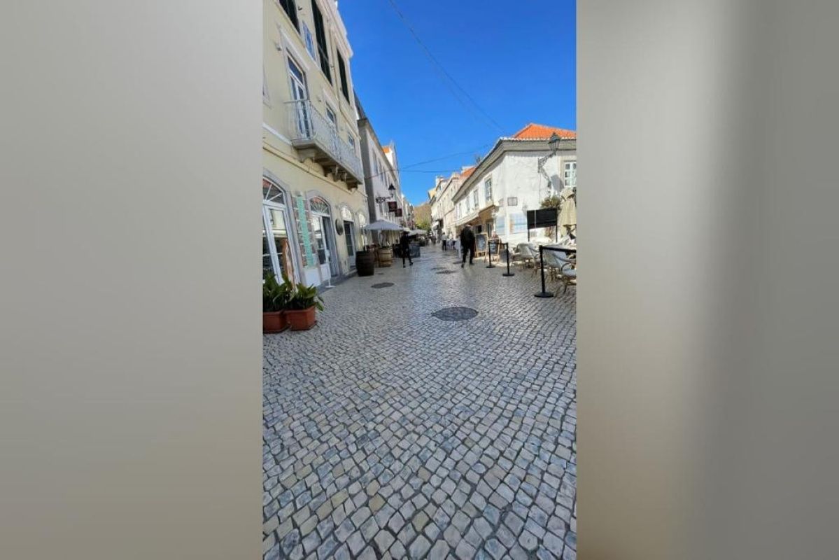 Office in Cascais, Portugal - picture 7