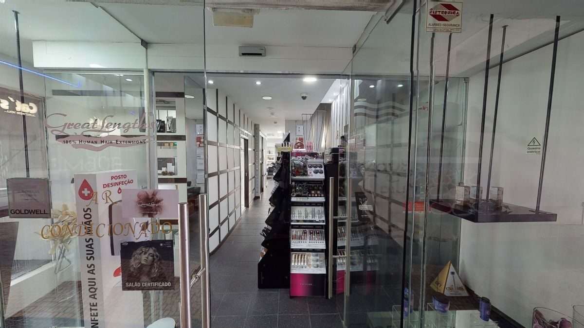 Bureau en Algarve, Portugal, 141 m² - image 7